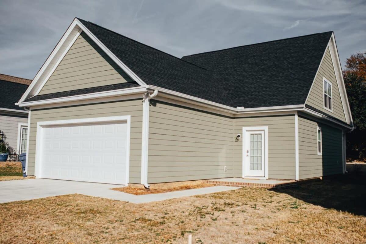 The Capital Cottage New Home Near Usc & Bases Columbia Exterior photo